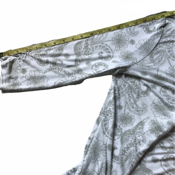 Chico’s EASYWEAR Top Size 1 Paisley - Picture 7 of 11